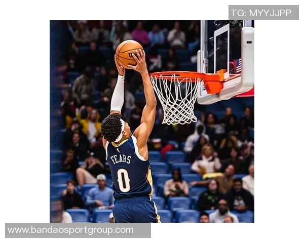 戈贝尔半场表现抢眼11分8板3助助力球队领先鹈鹕